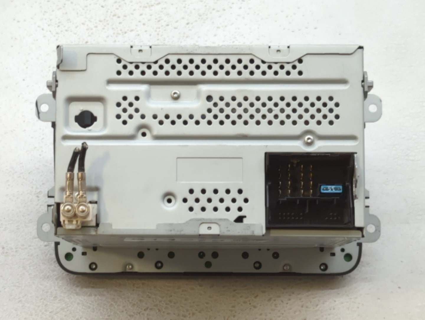 2011-2014 Volkswagen Jetta Radio AM FM Cd Player Receiver Replacement P/N:1K0 035 164 D 1K0 035 164 F Fits OEM Used Auto Par