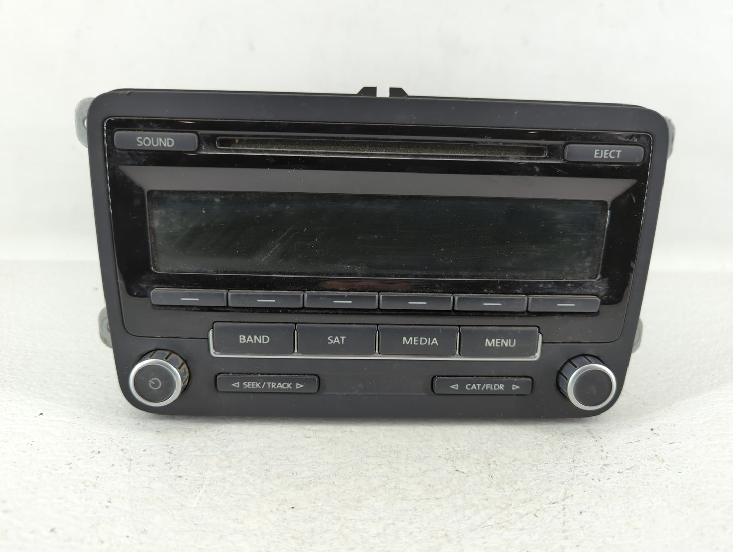 2011-2014 Volkswagen Jetta Radio AM FM Cd Player Receiver Replacement P/N:1K0 035 164 D 1K0 035 164 F Fits OEM Used Auto Par
