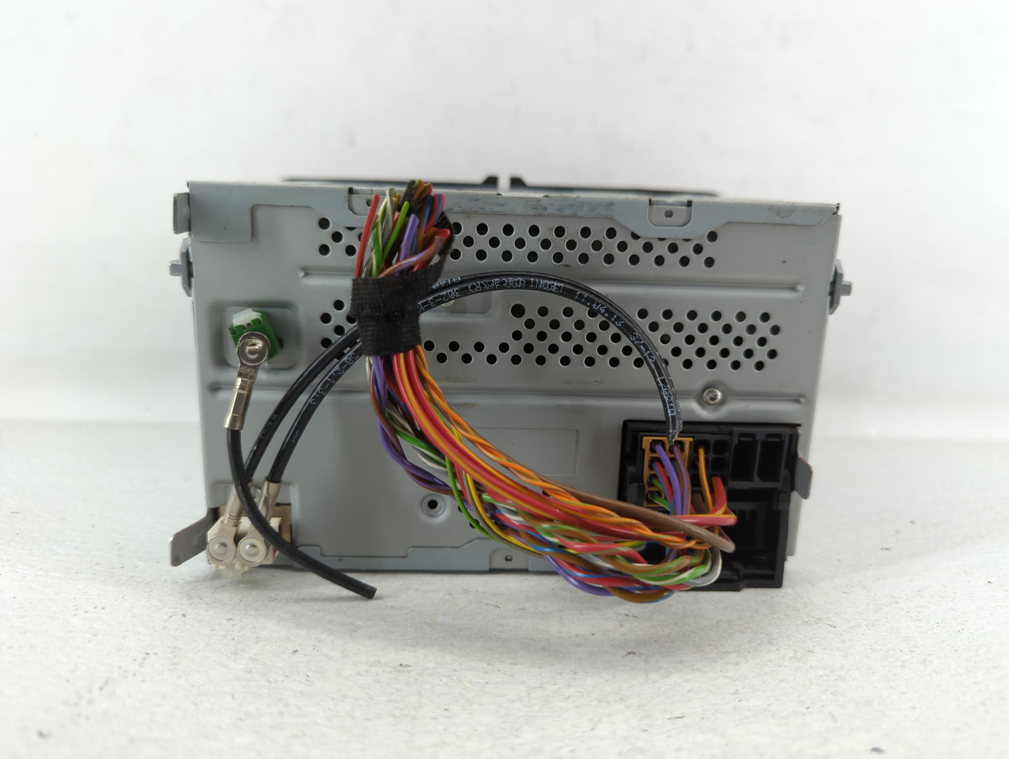 2012-2017 Volkswagen Jetta Am Fm Cd Player Radio Receiver - Oemusedautoparts1.com
