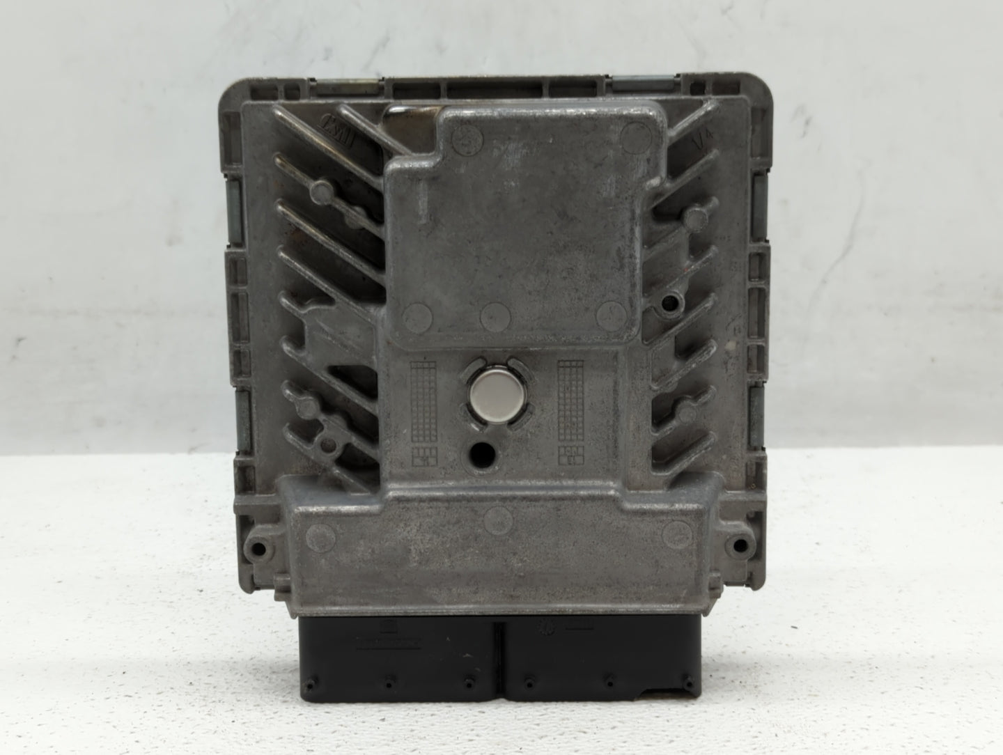 2014 Volkswagen Jetta PCM Engine Control Computer ECU ECM PCU OEM P/N:06K 906 070 F 06K 907 425, 06K 906 070 C Fits OEM Used