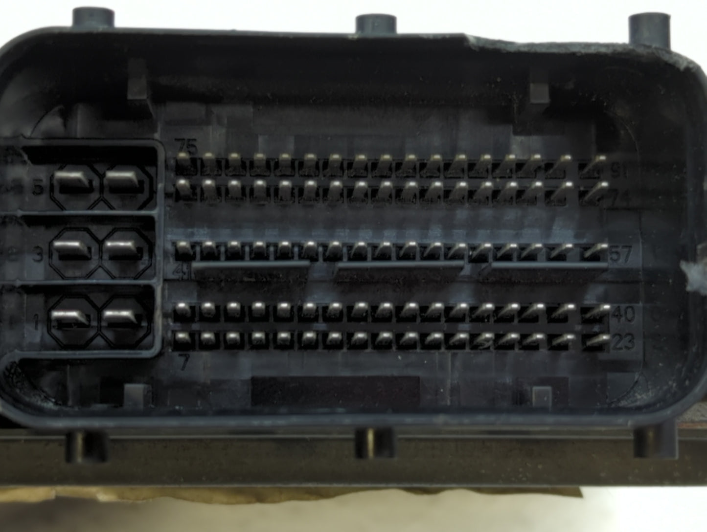 2014 Volkswagen Jetta PCM Engine Control Computer ECU ECM PCU OEM P/N:06K 906 070 F 06K 907 425, 06K 906 070 C Fits OEM Used