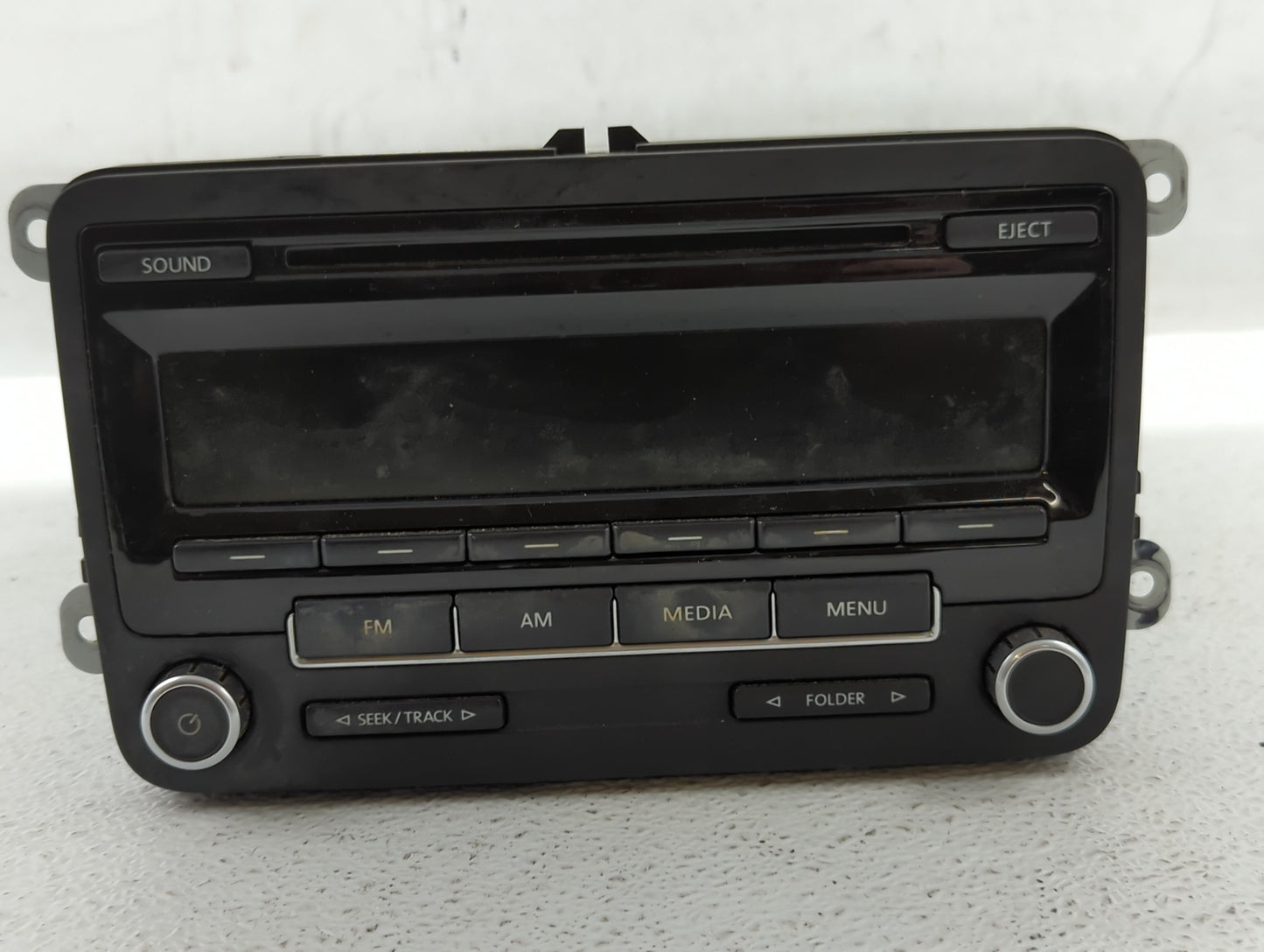 2011-2014 Volkswagen Jetta Am Fm Cd Player Radio Receiver - Oemusedautoparts1.com