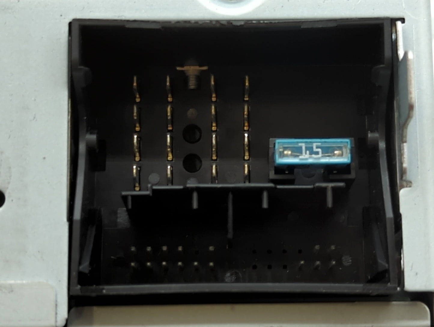 2011-2014 Volkswagen Jetta Am Fm Cd Player Radio Receiver - Oemusedautoparts1.com