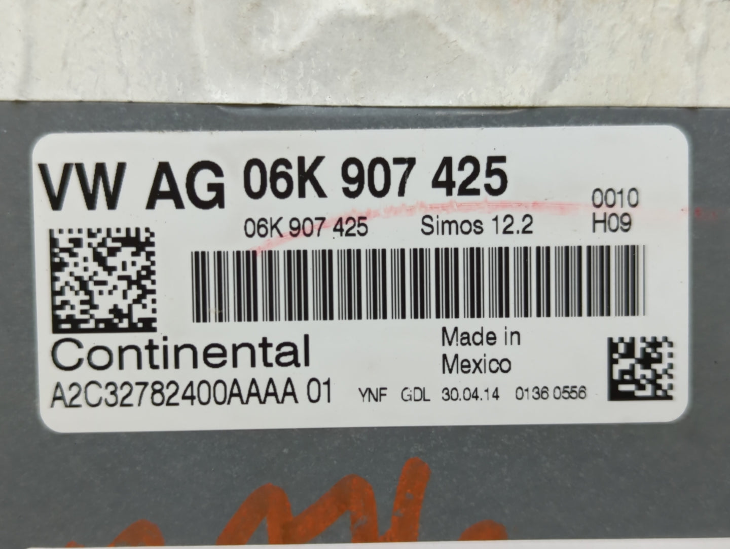2014 Volkswagen Jetta PCM Engine Control Computer ECU ECM PCU OEM P/N:06K 906 070 F 06K 907 425, 06K 906 070 C Fits OEM Used