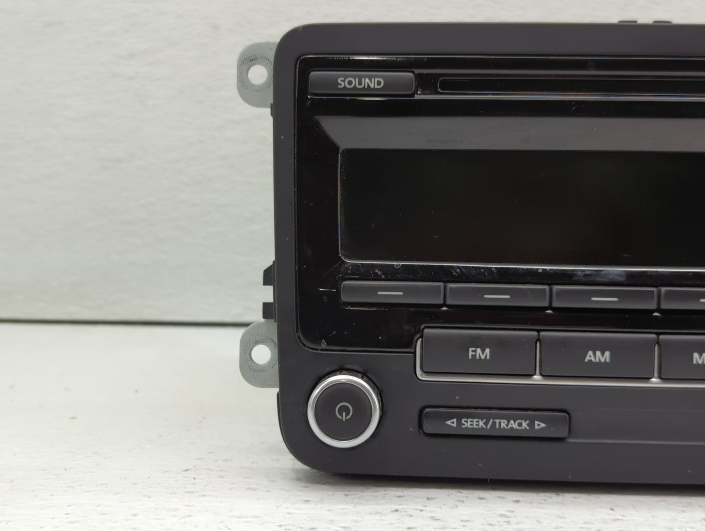 2011-2014 Volkswagen Jetta Radio AM FM Cd Player Receiver Replacement P/N:1K0 035 164 D 1K0 035 180 AE Fits OEM Used Auto Pa