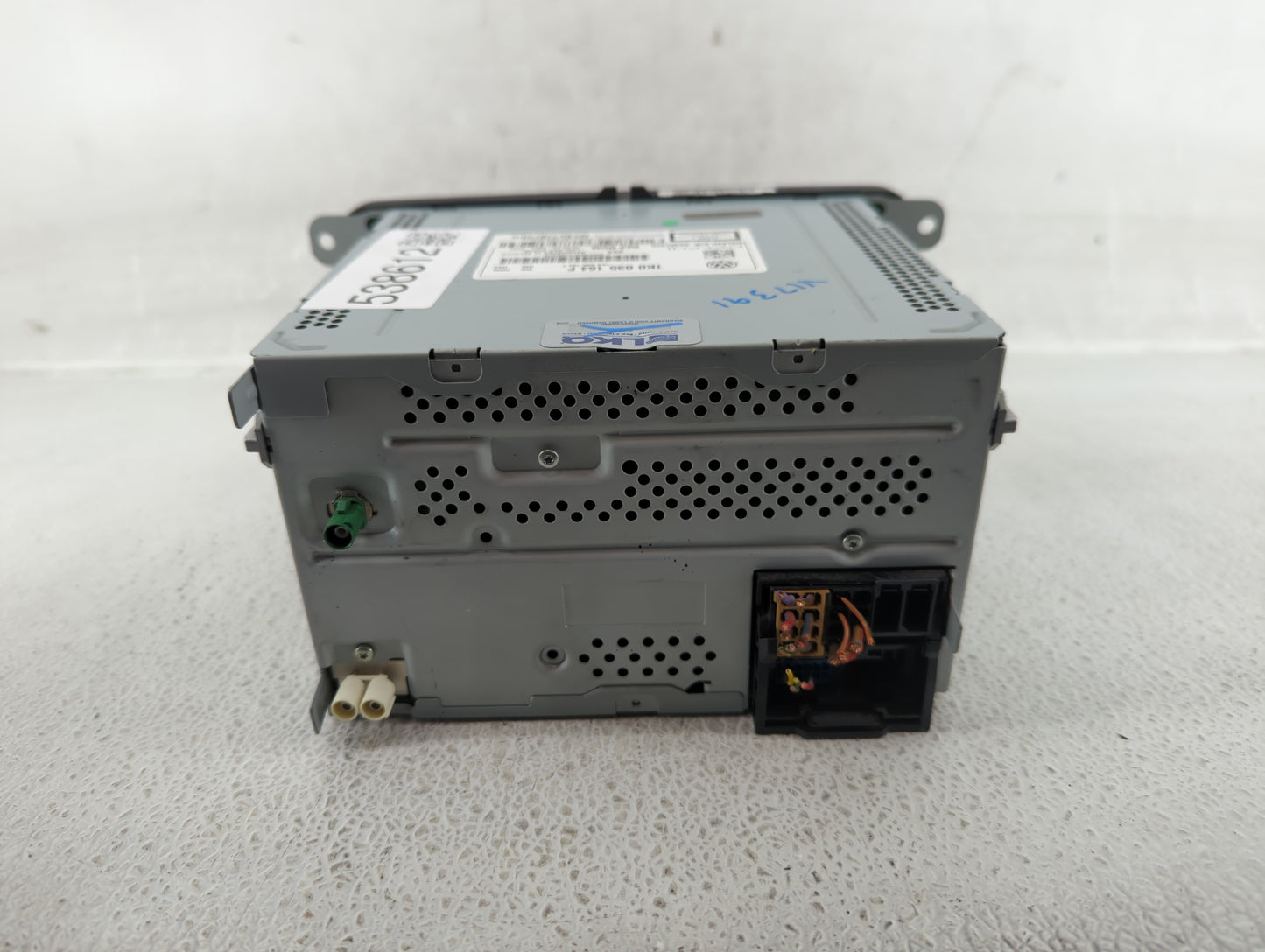 2014 Volkswagen Jetta Radio AM FM Cd Player Receiver Replacement P/N:1K0 035 164 F Fits Fits 2013 2015 OEM Used Auto Parts -