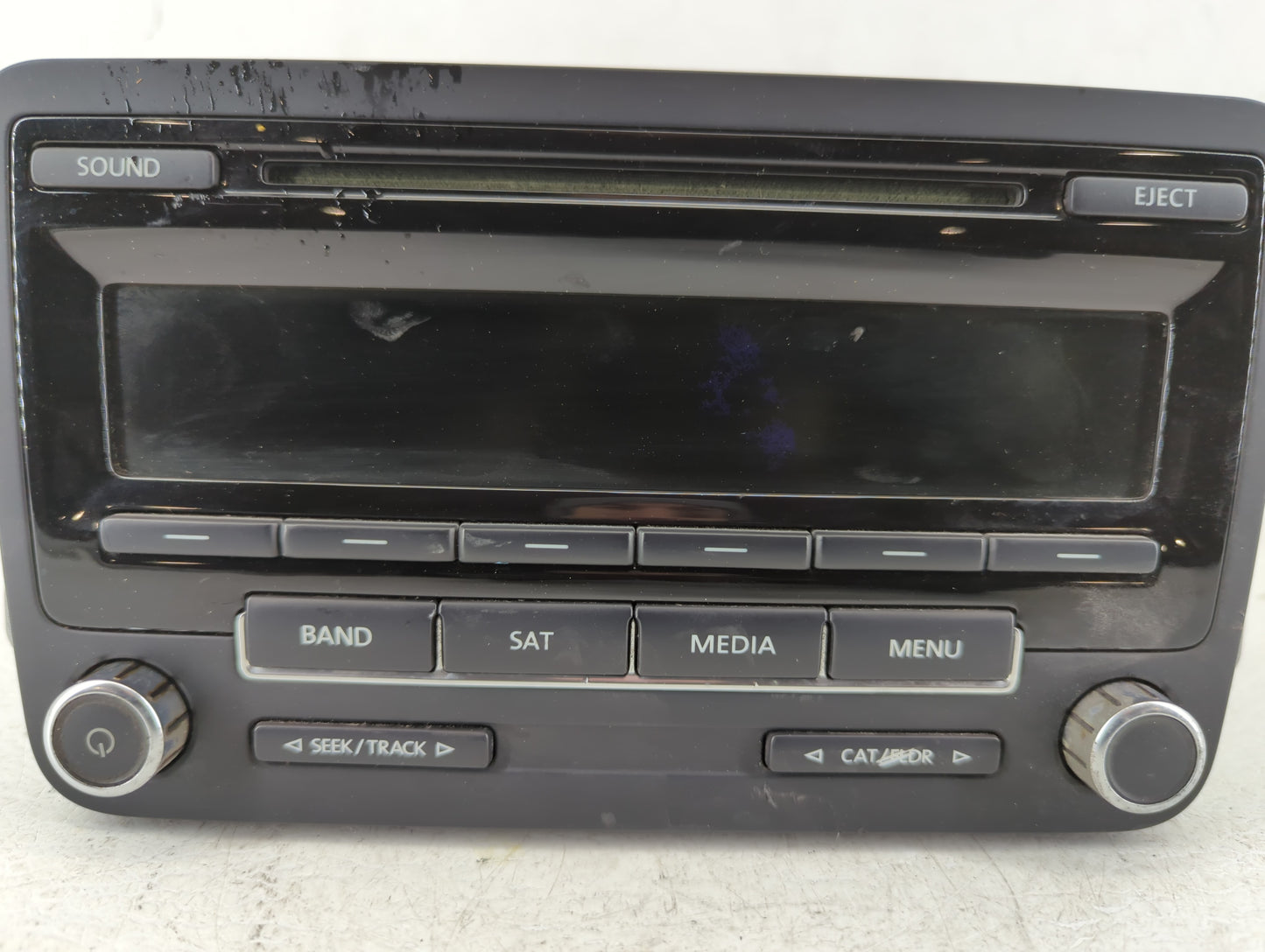 2014-2014 Volkswagen Jetta Am Fm Cd Player Radio Receiver - Oemusedautoparts1.com
