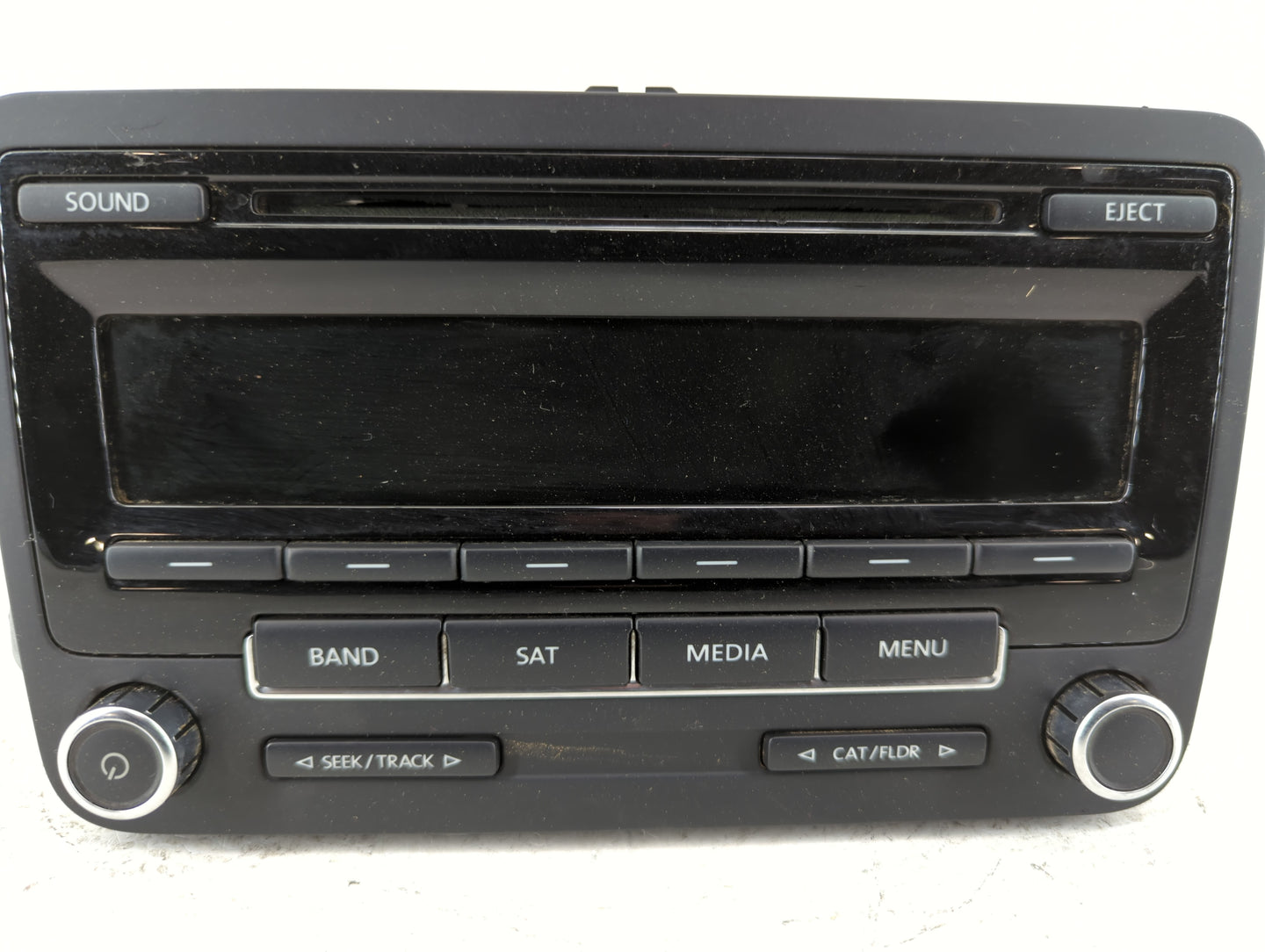 2014-2014 Volkswagen Jetta Am Fm Cd Player Radio Receiver - Oemusedautoparts1.com