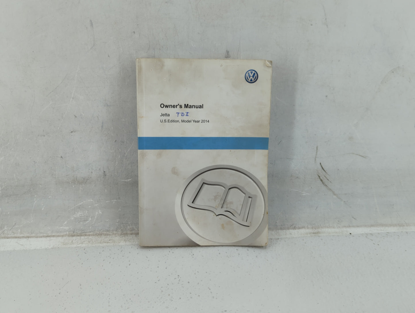 2014 Volkswagen Jetta Owners Manual Book Guide P/N:1415U1JT621 OEM Used Auto Parts - Oemusedautoparts1.com
