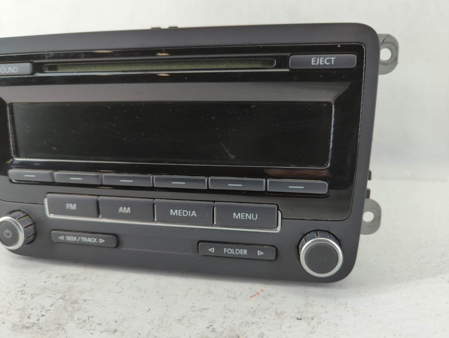 2011-2014 Volkswagen Jetta Am Fm Cd Player Radio Receiver - Oemusedautoparts1.com