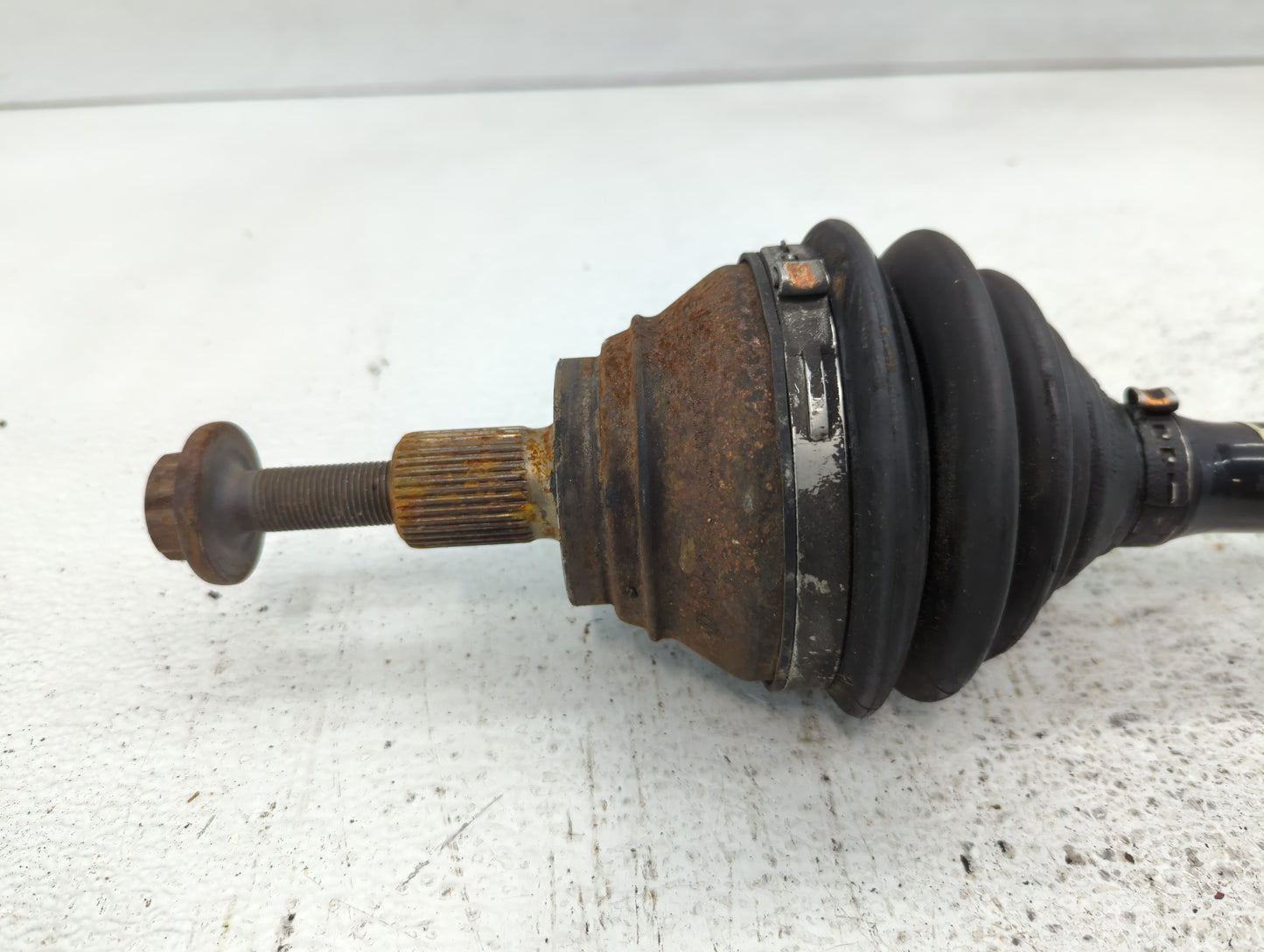 2005-2018 Volkswagen Jetta Axle Shaft Front Driver Cv C/v - Oemusedautoparts1.com