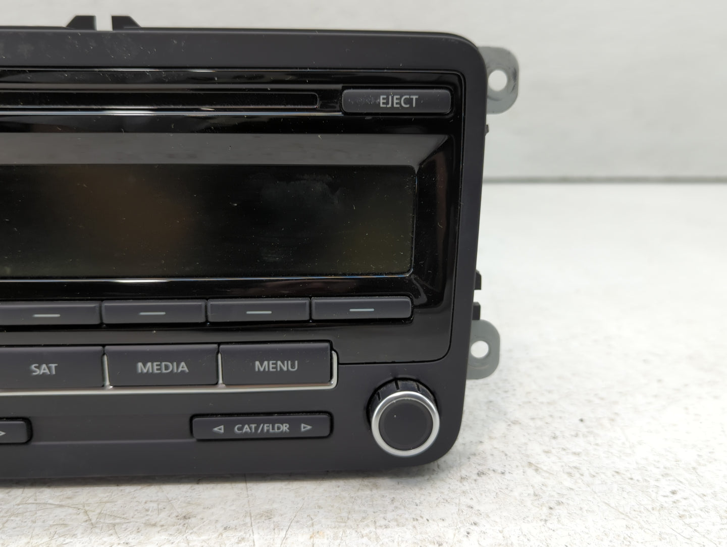 2014 Volkswagen Jetta Radio AM FM Cd Player Receiver Replacement P/N:1K0 035 164 F Fits Fits 2013 2015 OEM Used Auto Parts -
