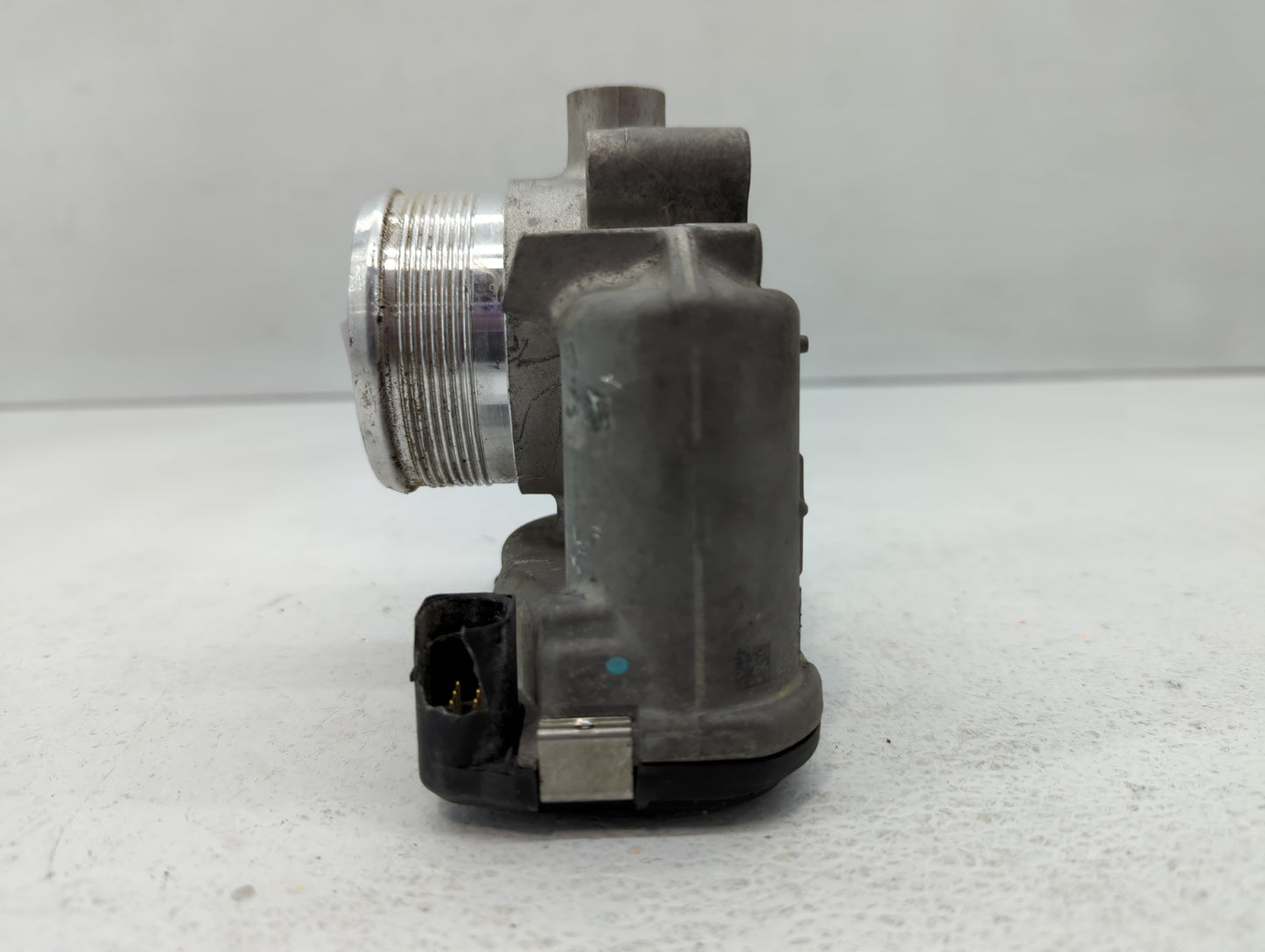 2014-2017 Volkswagen Jetta Throttle Body P/N:41804 2303 06K133062D Fits Fits 2014 2015 2016 2017 OEM Used Auto Parts - Oemus