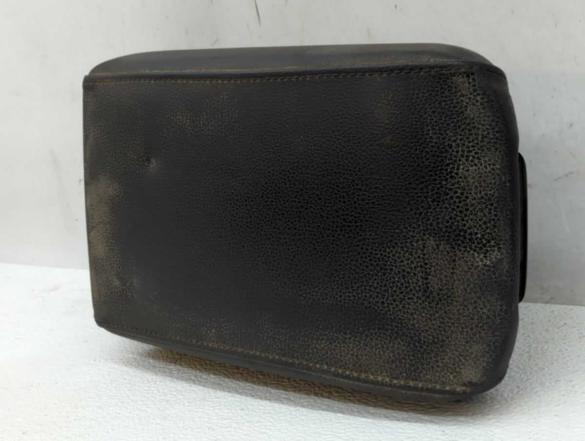 2014 Volkswagen Jetta Center Console Armrest Cover Lid Black 570173 - Oemusedautoparts1.com