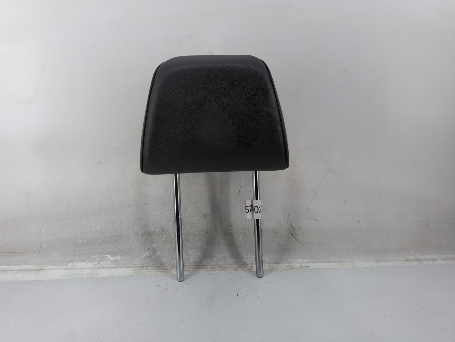 2014 Volkswagen Jetta Headrest Head Rest Front Driver Passenger Seat Fits OEM Used Auto Parts - Oemusedautoparts1.com