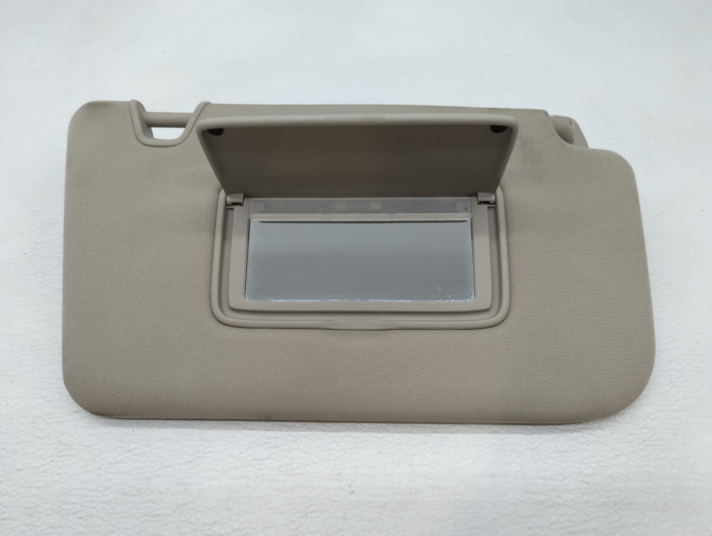 2011-2018 Volkswagen Jetta Sun Visor Shade Replacement Passenger Right Mirror Fits Fits 2011 2012 2013 2014 2015 2016 2017 2