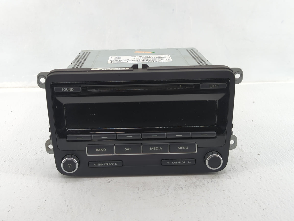 2014-2014 Volkswagen Jetta Am Fm Cd Player Radio Receiver 583229 - Oemusedautoparts1.com