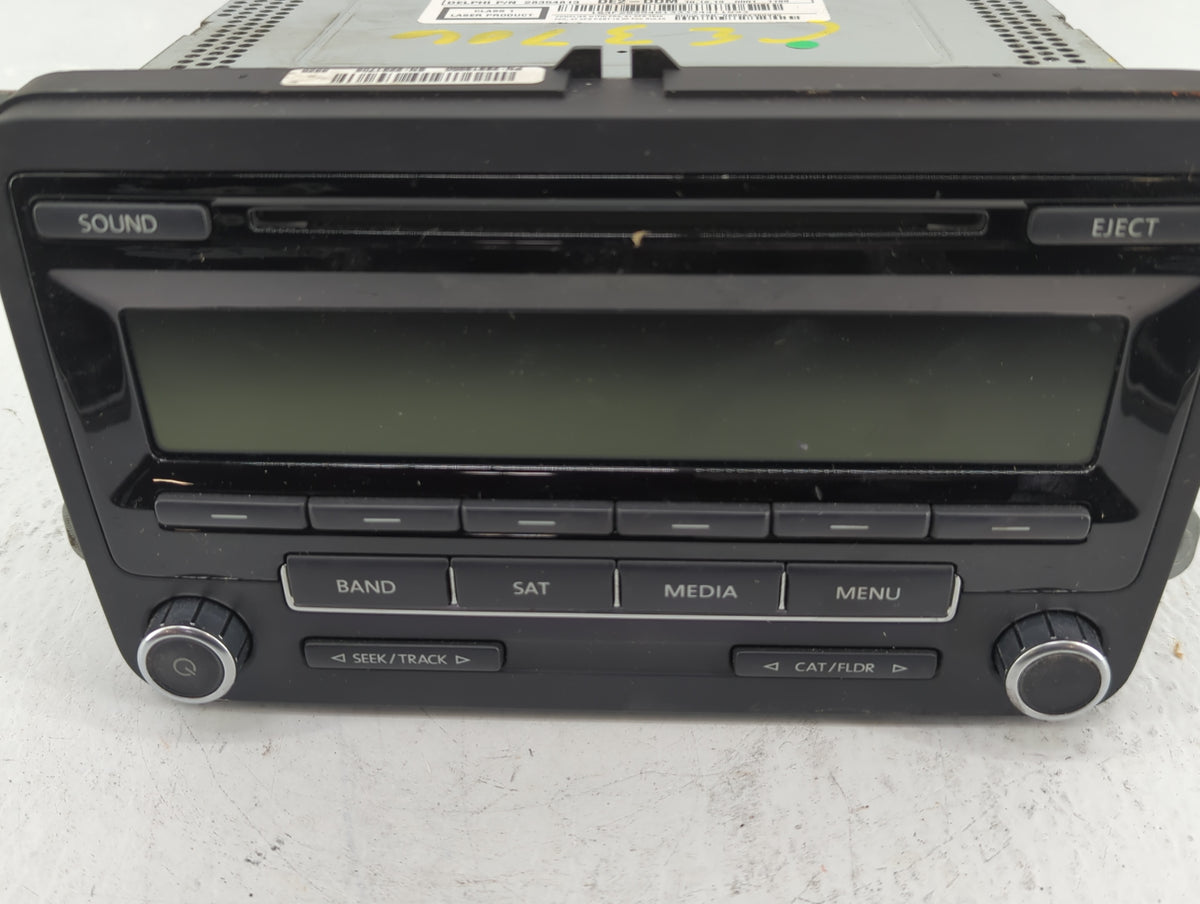 2014-2014 Volkswagen Jetta Am Fm Cd Player Radio Receiver 583597 - Oemusedautoparts1.com