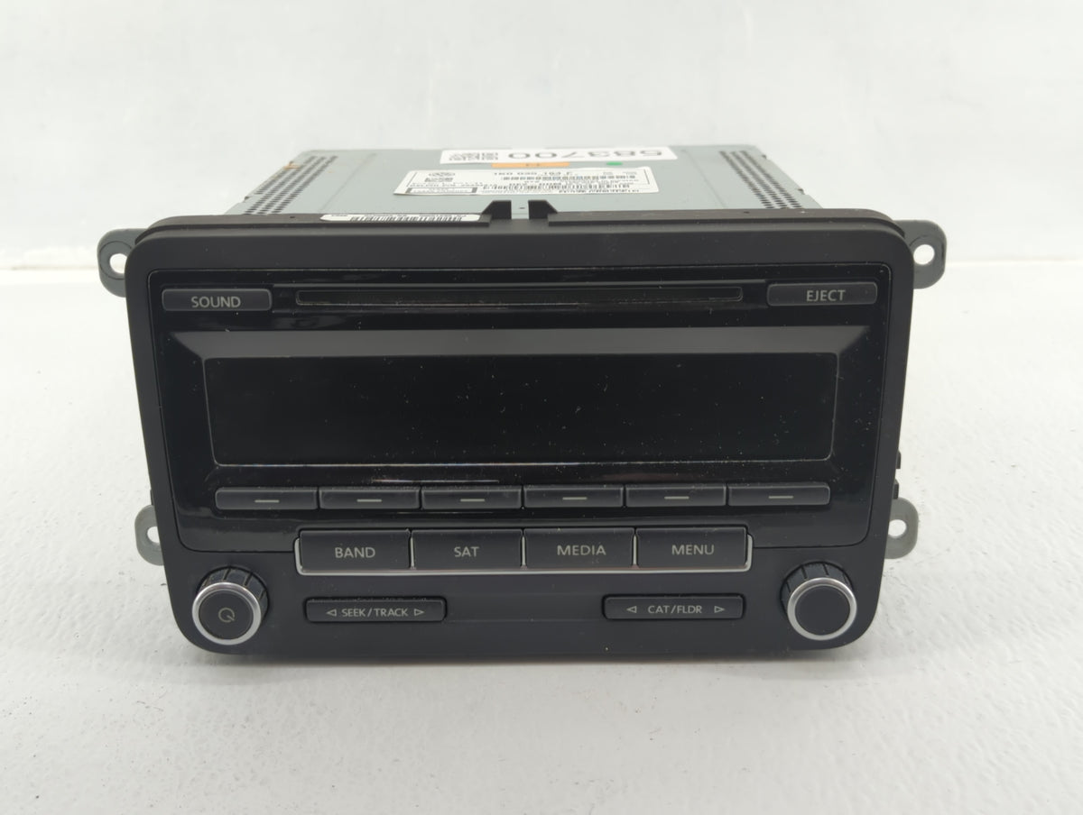 2014-2014 Volkswagen Jetta Am Fm Cd Player Radio Receiver 583700 - Oemusedautoparts1.com