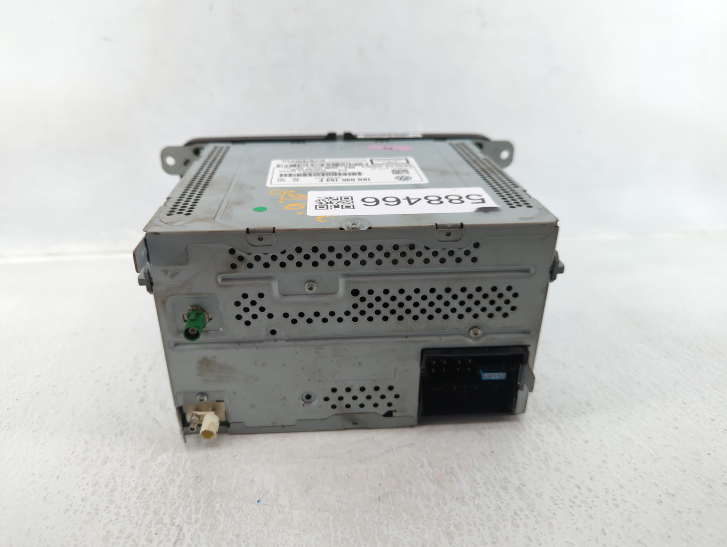 2014 Volkswagen Jetta Radio AM FM Cd Player Receiver Replacement P/N:1K0 035 164 F Fits Fits 2013 2015 OEM Used Auto Parts -
