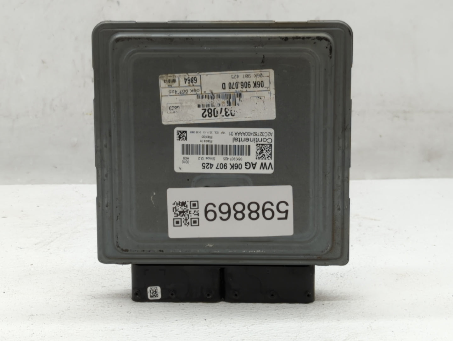 2014 Volkswagen Jetta PCM Engine Control Computer ECU ECM PCU OEM P/N:06K 906 070 D Fits OEM Used Auto Parts - Oemusedautopa