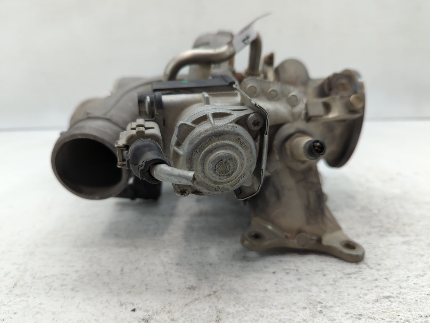 2013 Volkswagen Jetta Turbocharger Exhaust Manifold With Turbo Charger - Oemusedautoparts1.com