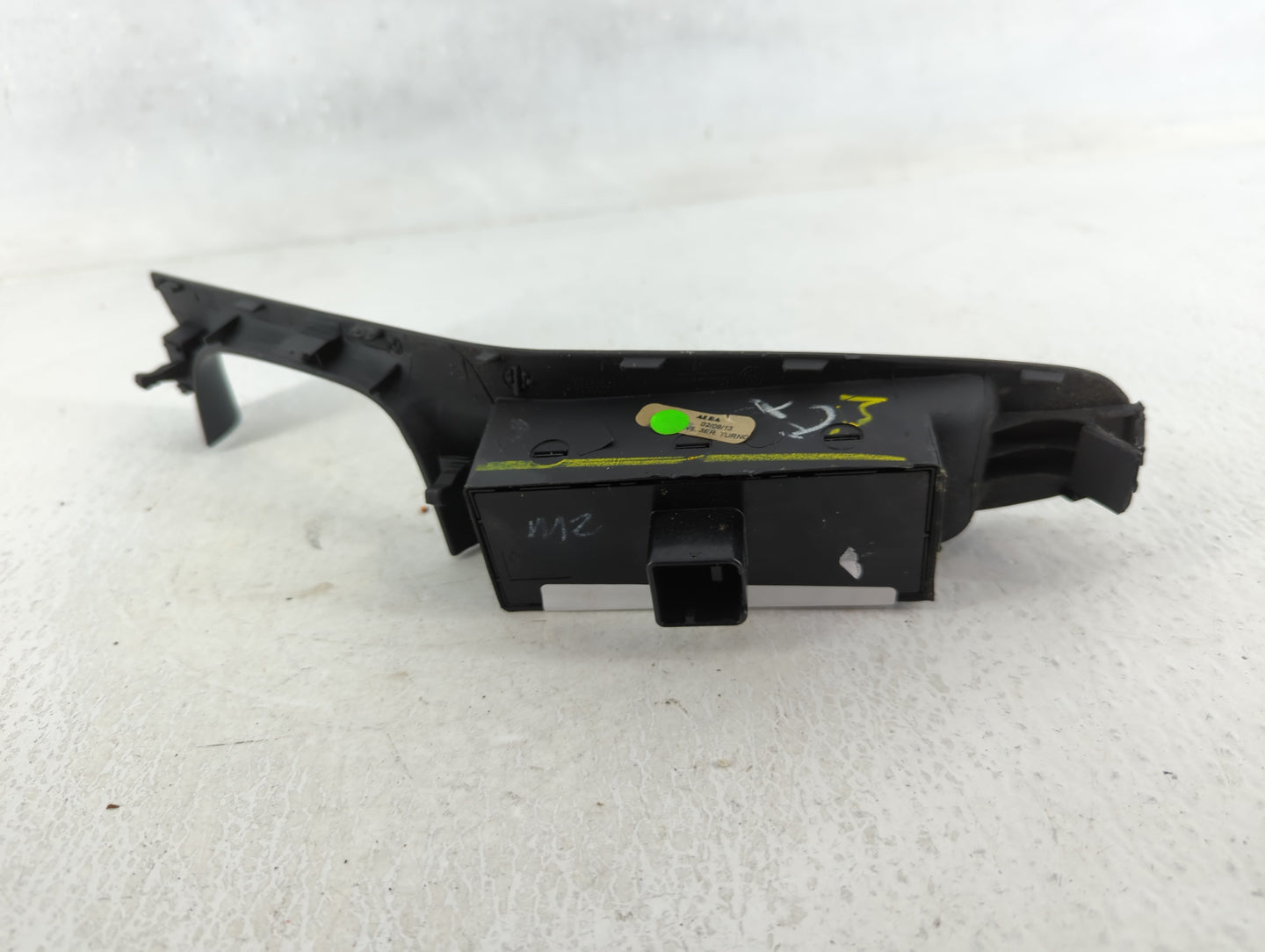 2005-2018 Volkswagen Jetta Master Power Window Switch Replacement Driver Side Left Fits OEM Used Auto Parts - Oemusedautopar