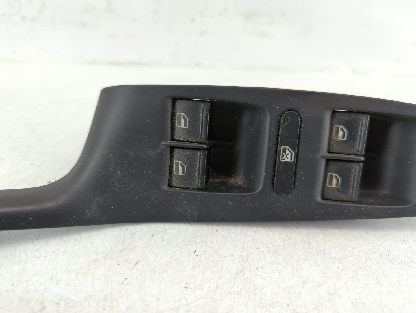 2011-2018 Volkswagen Jetta Master Power Window Switch Replacement Driver Side Left P/N:1K4 959 857 B Fits OEM Used Auto Part