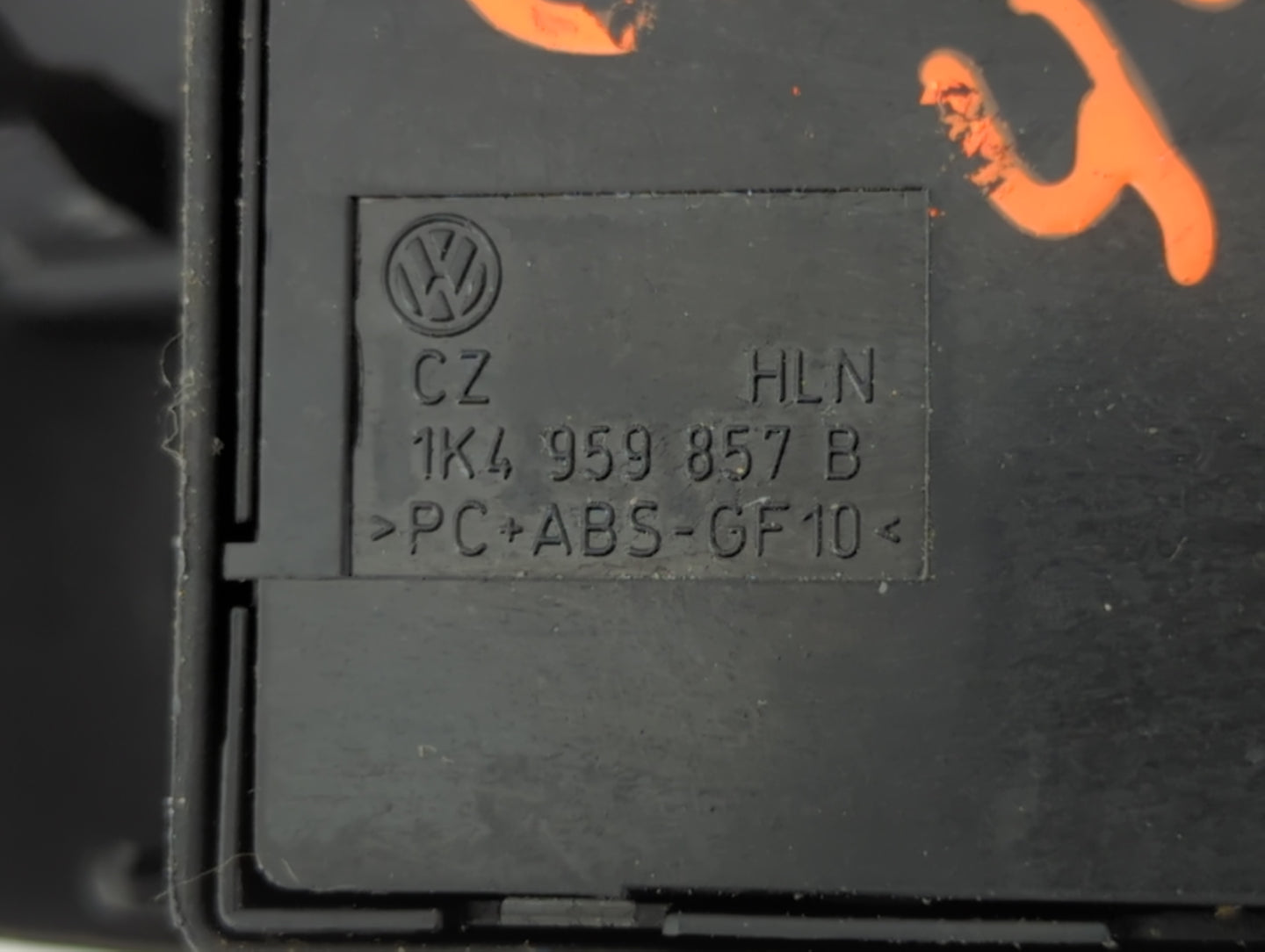 2011-2018 Volkswagen Jetta Master Power Window Switch Replacement Driver Side Left P/N:1K4 959 857 B Fits OEM Used Auto Part