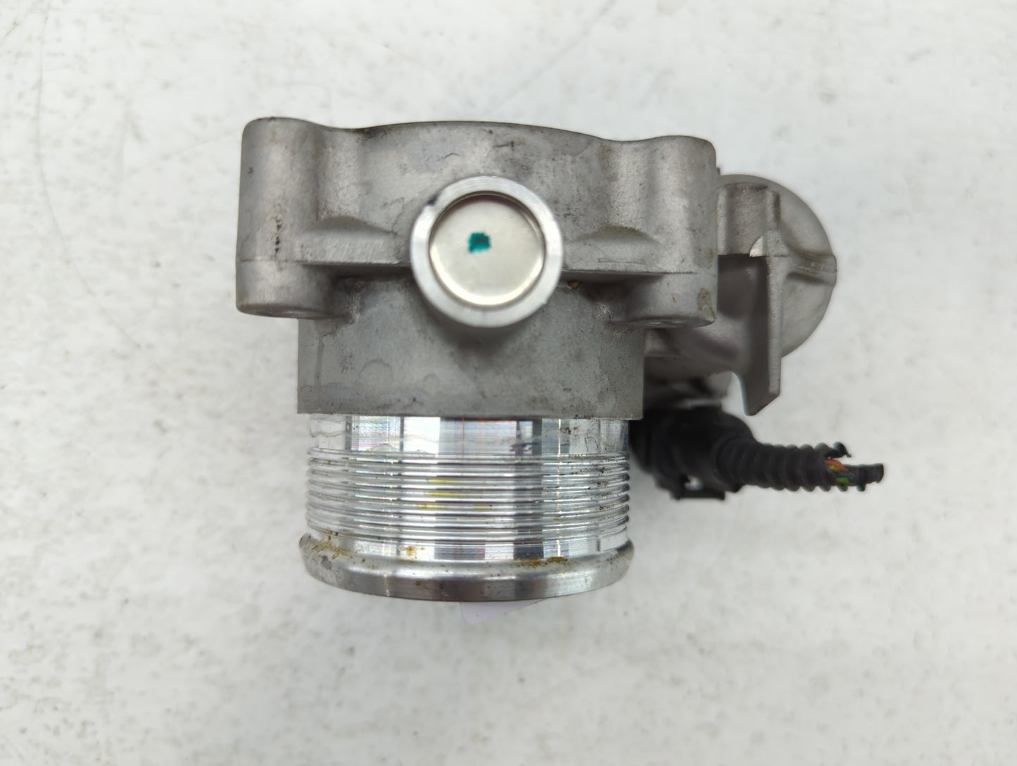 2014-2017 Volkswagen Jetta Throttle Body P/N:06K 133 062D Fits Fits 2014 2015 2016 2017 OEM Used Auto Parts - Oemusedautopar