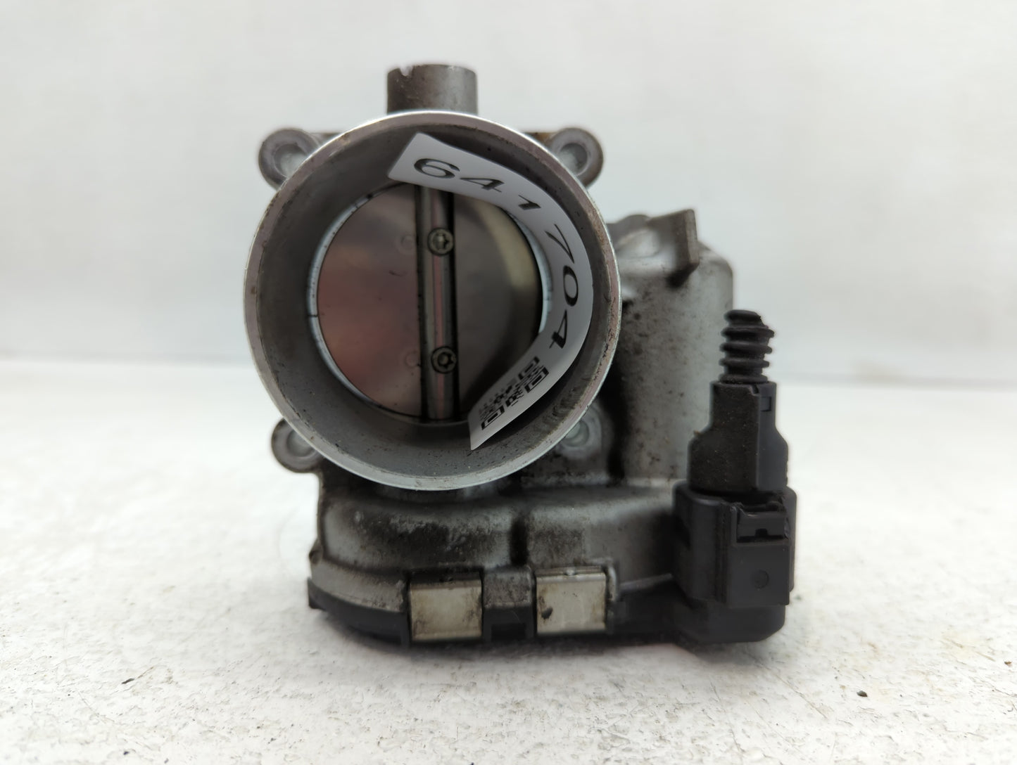 2014-2017 Volkswagen Jetta Throttle Body P/N:06K 133 062D Fits Fits 2014 2015 2016 2017 OEM Used Auto Parts - Oemusedautopar