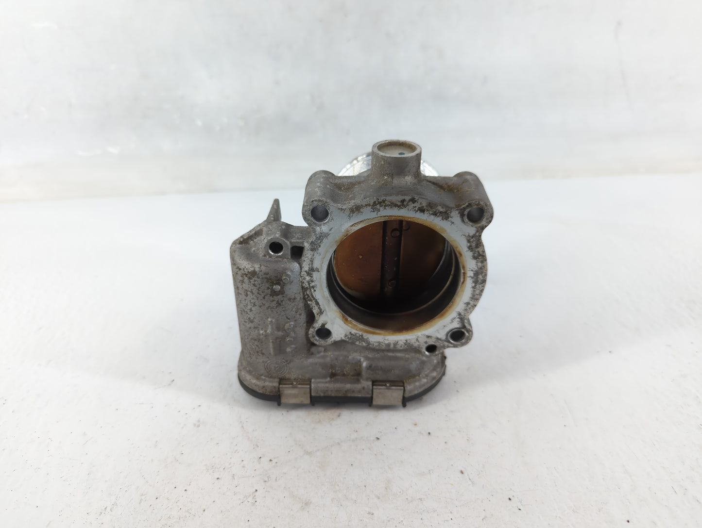 2014-2017 Volkswagen Jetta Throttle Body P/N:06K 133 062 D Fits Fits 2014 2015 2016 2017 OEM Used Auto Parts - Oemusedautopa