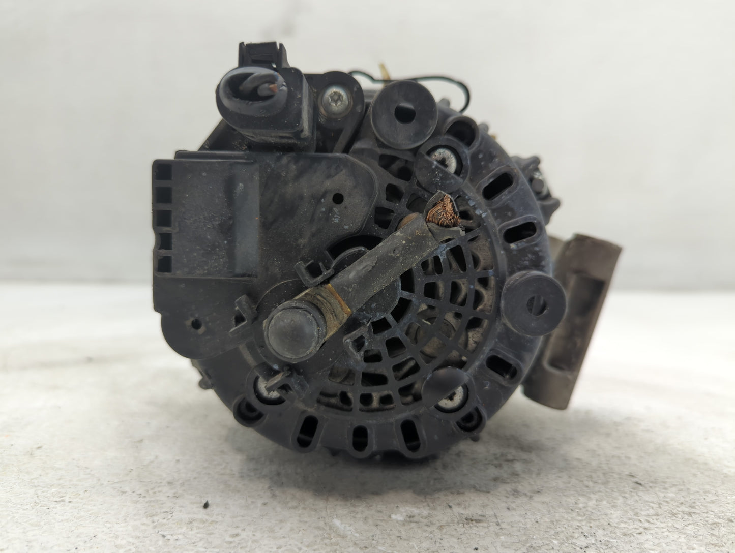 2013-2017 Volkswagen Jetta Alternator Replacement Generator Charging Assembly Engine OEM Fits Fits 2013 2014 2015 2016 2017 