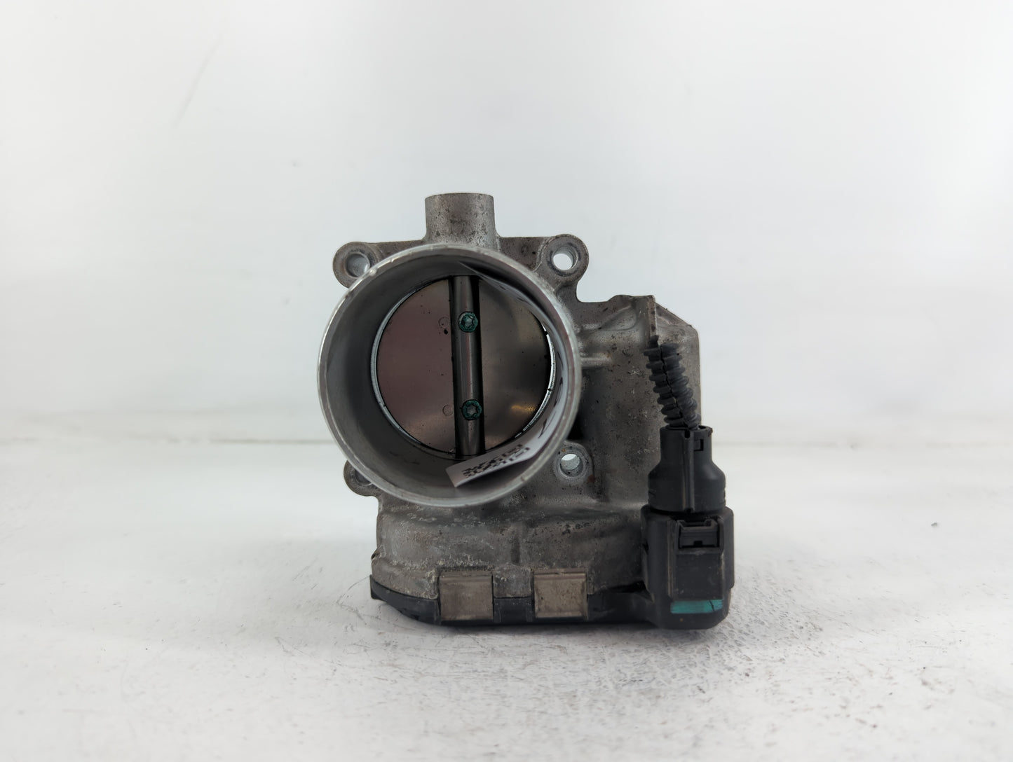 2014-2017 Volkswagen Jetta Throttle Body P/N:06K 133 062D Fits Fits 2014 2015 2016 2017 OEM Used Auto Parts - Oemusedautopar
