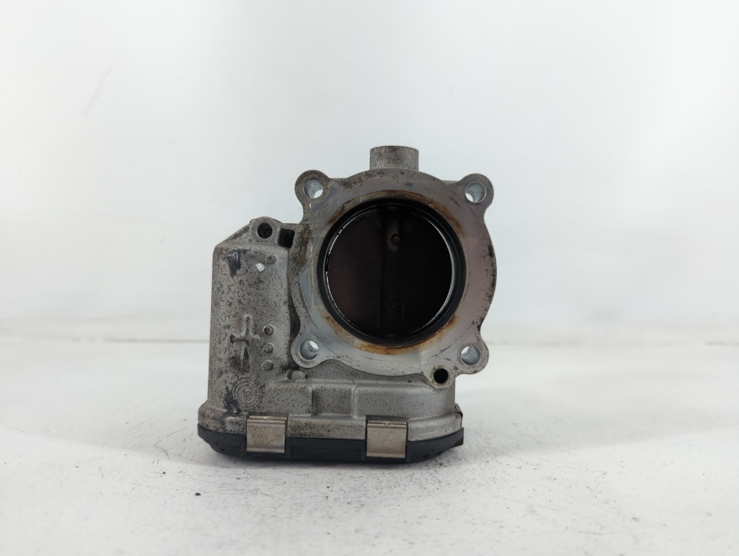 2014 Volkswagen Jetta Throttle Body P/N:06K 133 062 D Fits OEM Used Auto Parts - Oemusedautoparts1.com