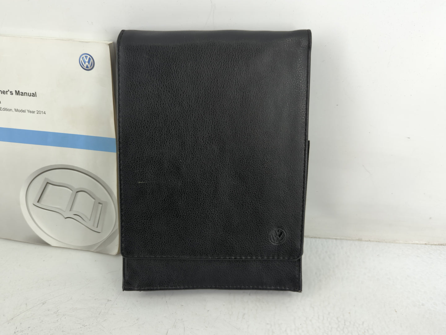 2014 Volkswagen Jetta Owners Manual Book Guide P/N:1425U1JT623 OEM Used Auto Parts - Oemusedautoparts1.com