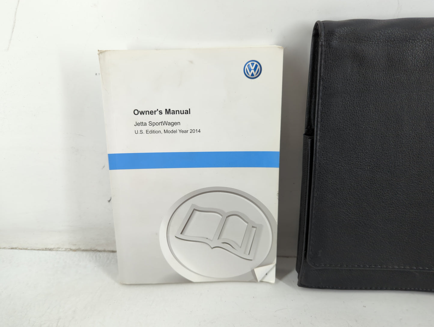 2014 Volkswagen Jetta Owners Manual Book Guide P/N:1415U1JV621 OEM Used Auto Parts - Oemusedautoparts1.com