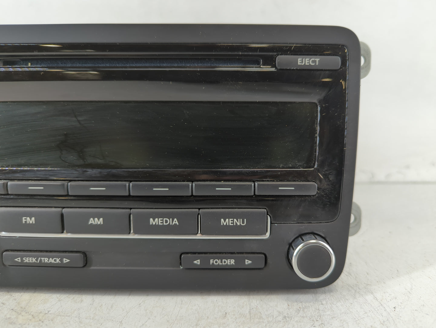 2011-2014 Volkswagen Jetta Am Fm Cd Player Radio Receiver - Oemusedautoparts1.com