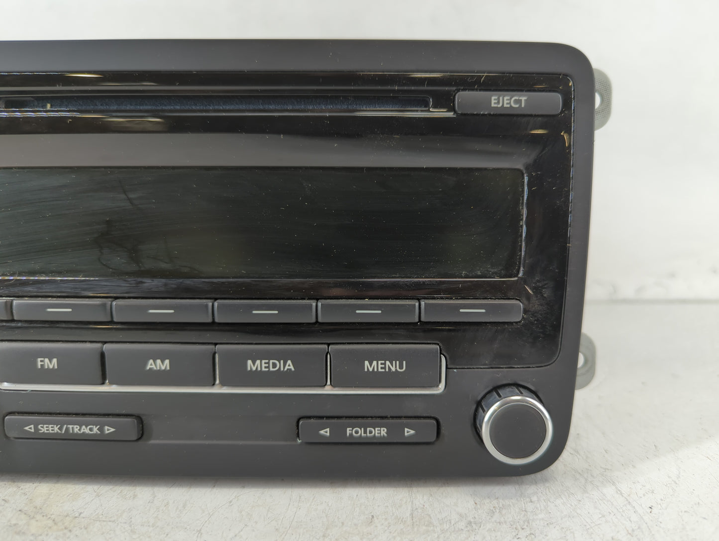 2011-2014 Volkswagen Jetta Am Fm Cd Player Radio Receiver - Oemusedautoparts1.com