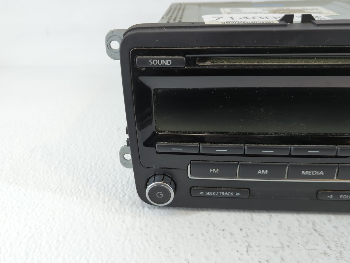 2011-2014 Volkswagen Jetta Radio AM FM Cd Player Receiver Replacement P/N:1K0 035 164 D Fits Fits 2011 2012 2013 2014 2015 2