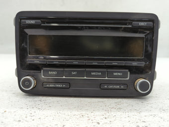 compare product 2014-2014 Volkswagen Jetta Am Fm Cd Player Radio Receiver 717102