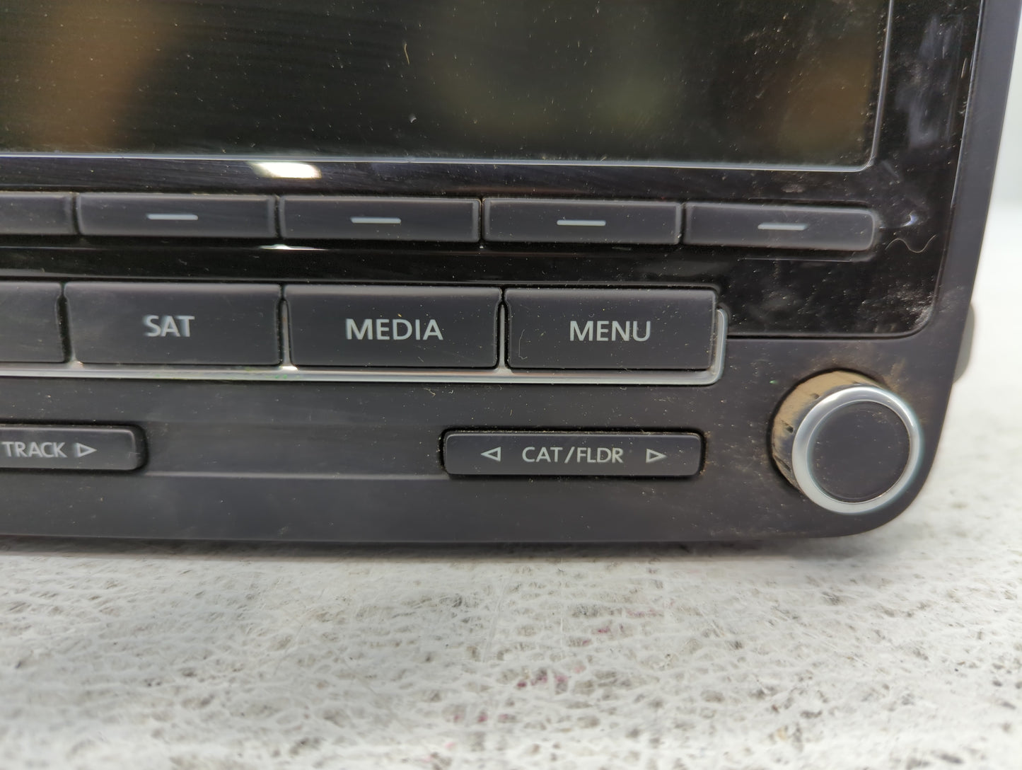 2014-2014 Volkswagen Jetta Am Fm Cd Player Radio Receiver - Oemusedautoparts1.com