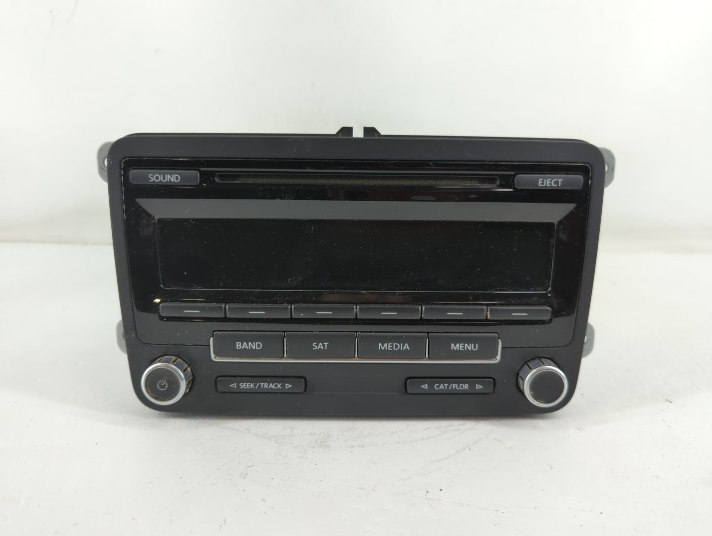 2011-2014 Volkswagen Jetta Am Fm Cd Player Radio Receiver - Oemusedautoparts1.com