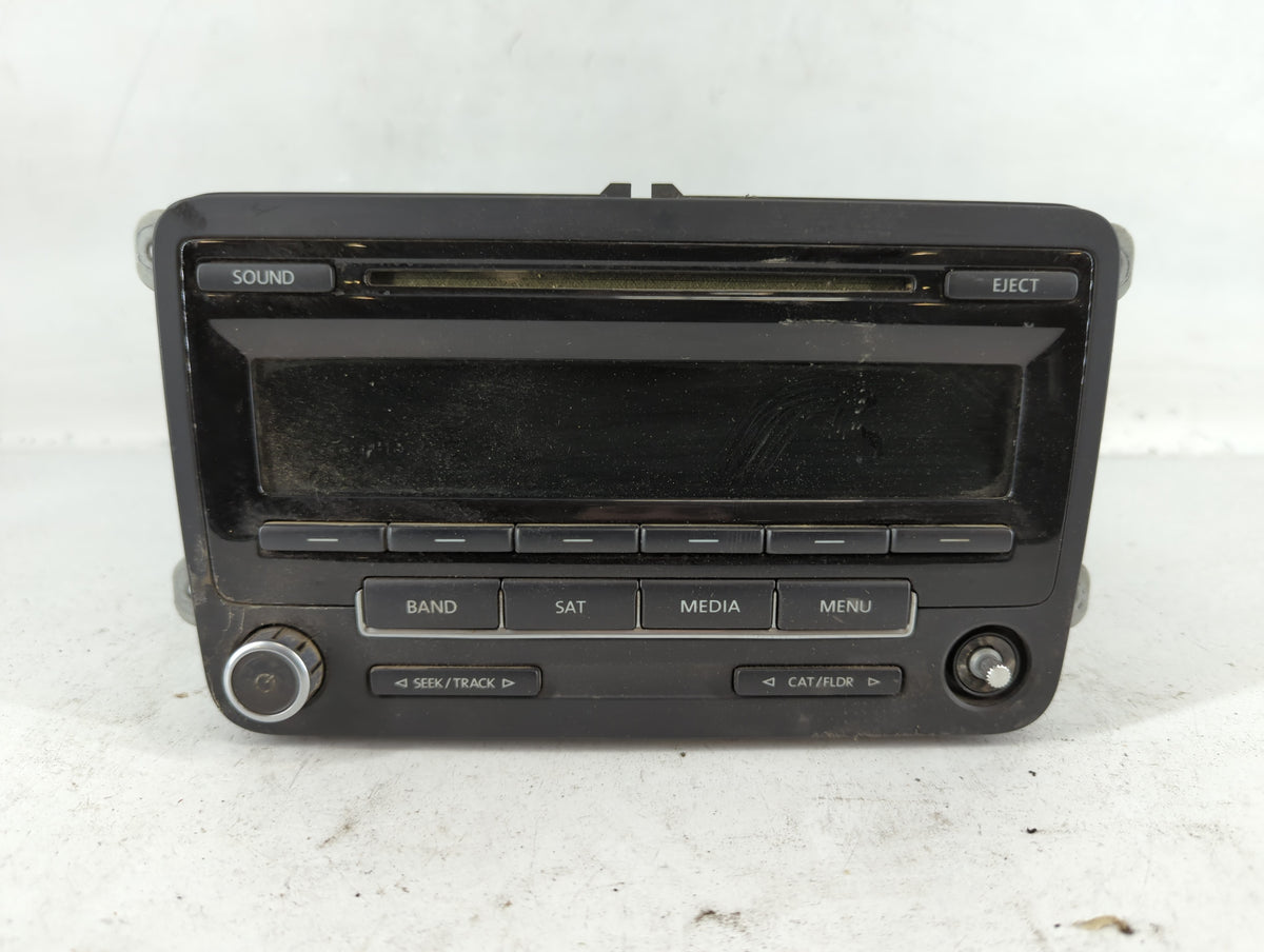2011-2014 Volkswagen Jetta Am Fm Cd Player Radio Receiver 727040 - Oemusedautoparts1.com