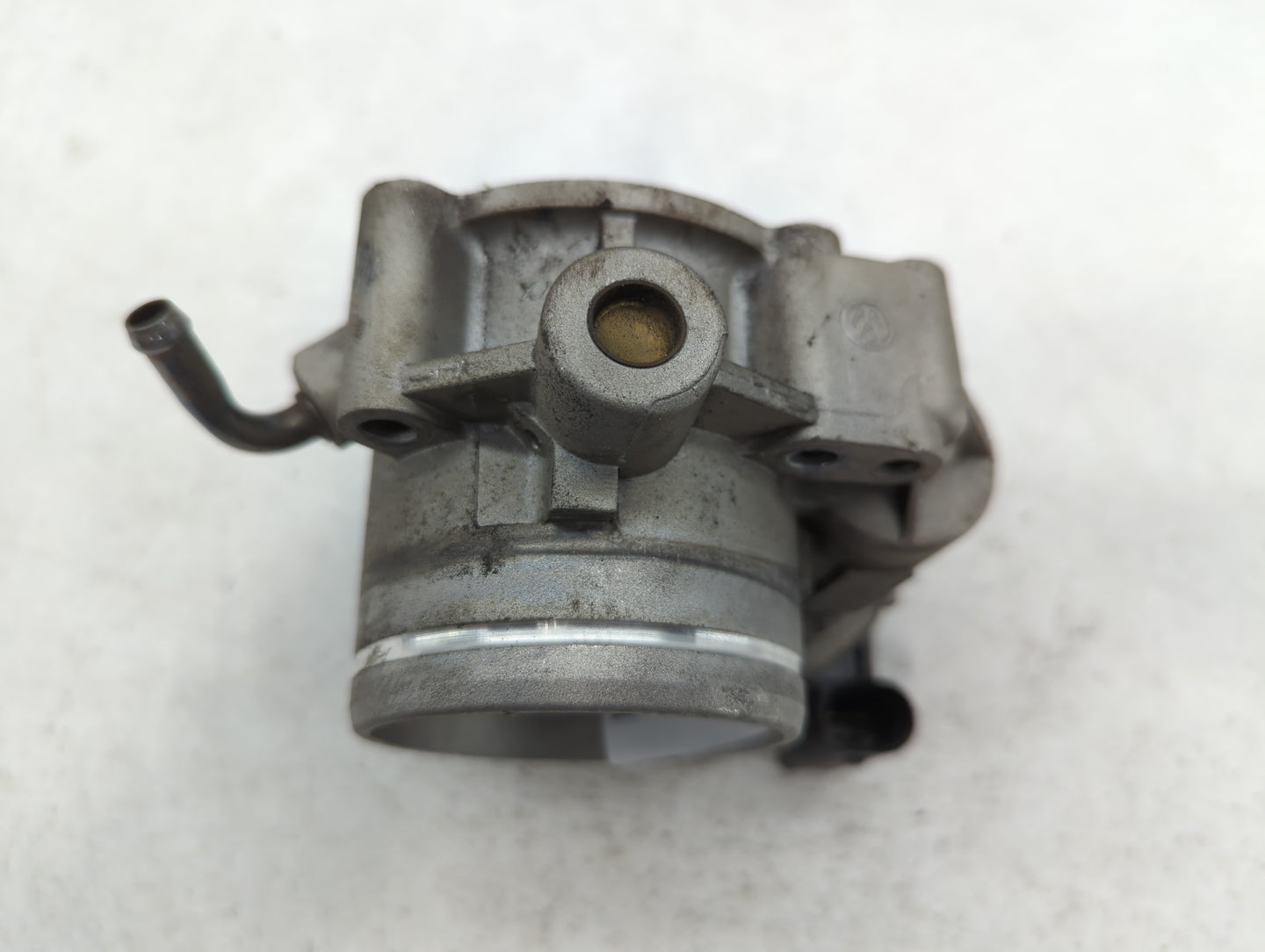 2013-2018 Volkswagen Jetta Throttle Body Fits Fits 2013 2014 2015 2016 2017 2018 OEM Used Auto Parts - Oemusedautoparts1.com