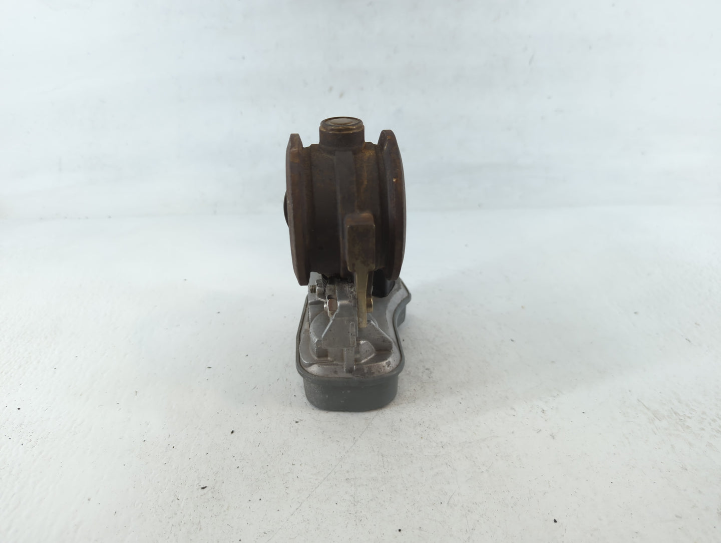 2006-2019 Volkswagen Jetta Throttle Body P/N:1K0 253 691 J Fits OEM Used Auto Parts - Oemusedautoparts1.com