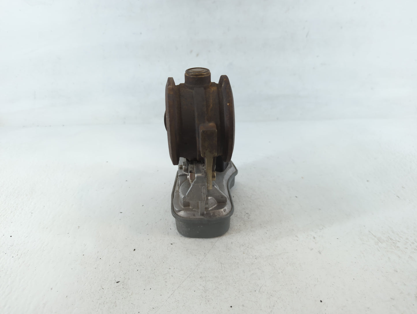 2006-2019 Volkswagen Jetta Throttle Body P/N:1K0 253 691 J Fits OEM Used Auto Parts - Oemusedautoparts1.com