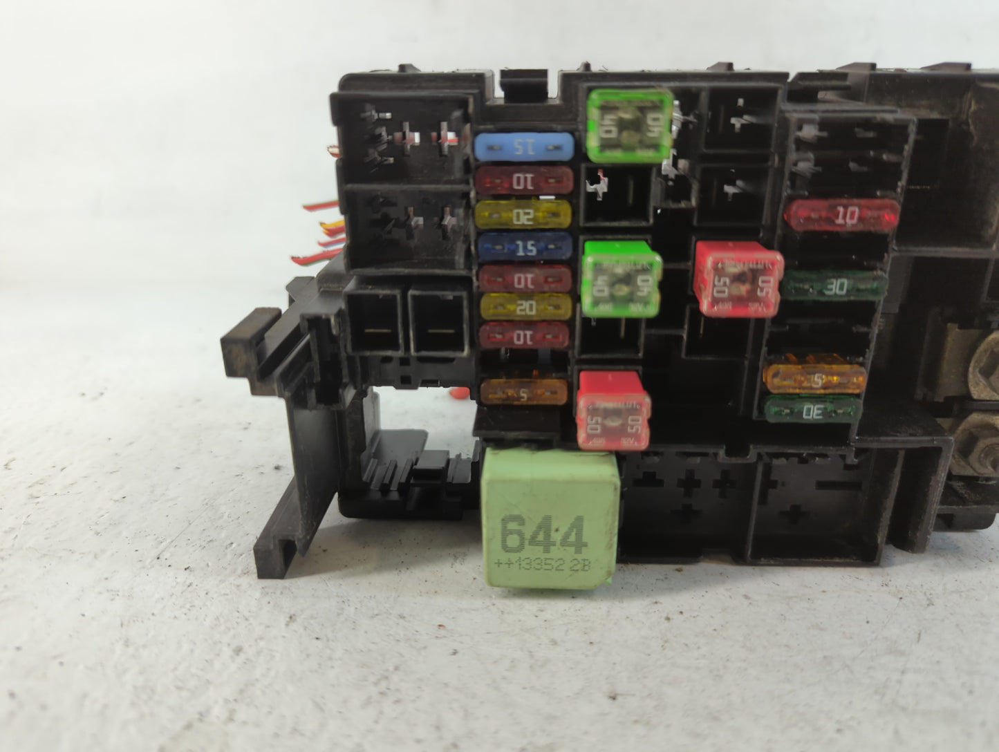 2010-2014 Volkswagen Jetta Fusebox Fuse Box Panel Relay Module P/N:13481722400 Fits OEM Used Auto Parts - Oemusedautoparts1.