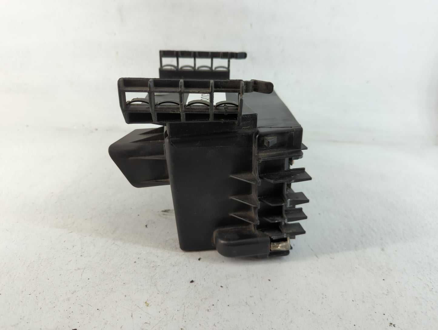 2010-2014 Volkswagen Jetta Fusebox Fuse Box Panel Relay Module Fits Fits 2010 2011 2012 2013 2014 2015 2016 2017 2018 2019 2