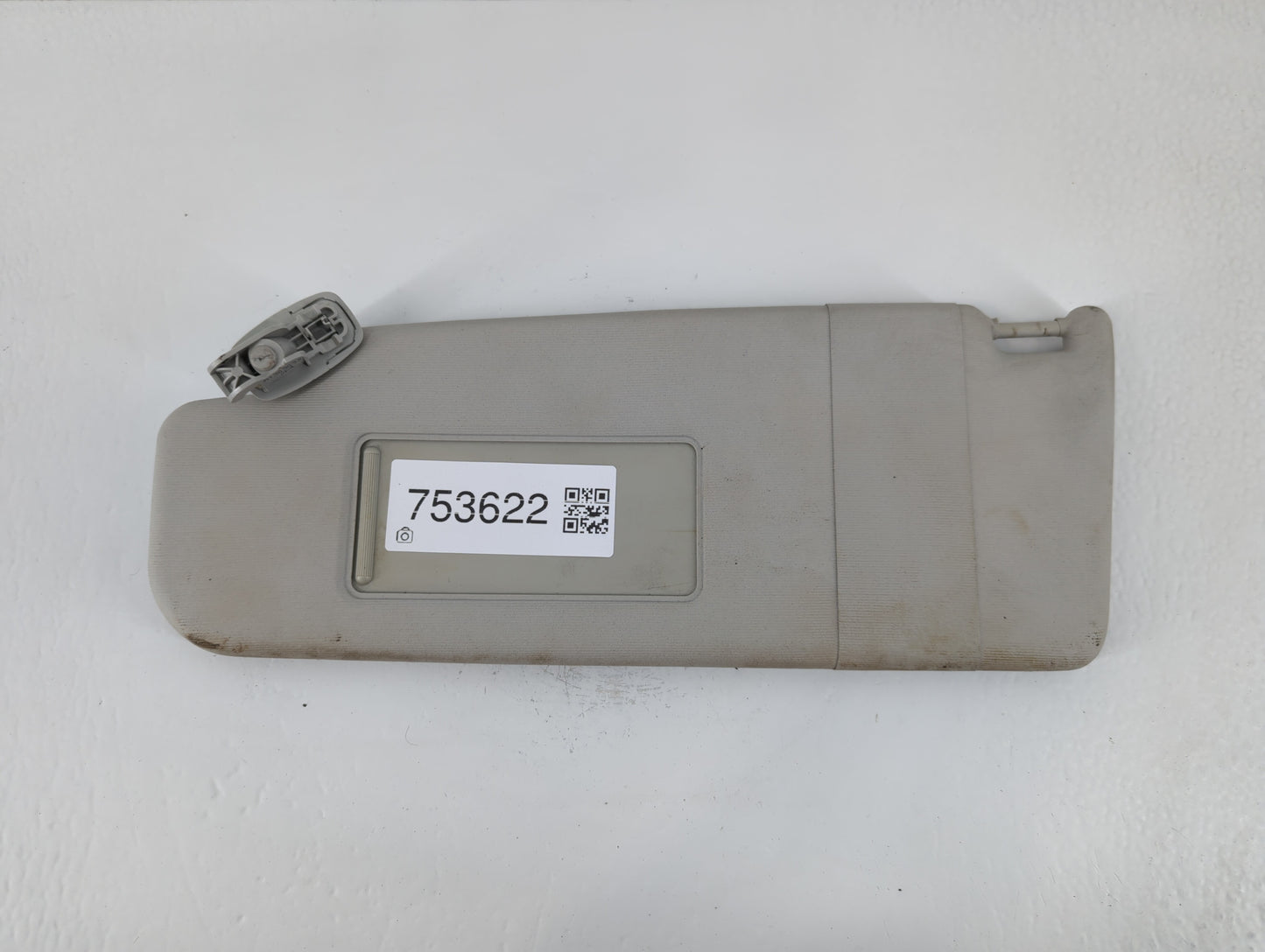 2011-2018 Volkswagen Jetta Sun Visor Shade Replacement Passenger Right Mirror Fits Fits 2011 2012 2013 2014 2015 2016 2017 2